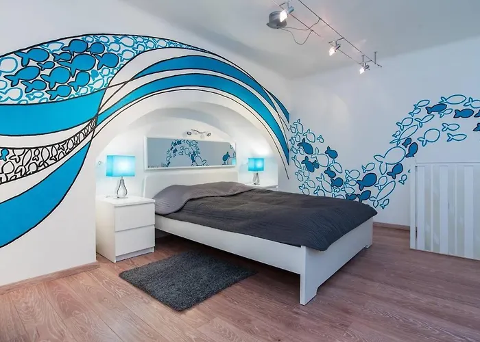 Feel Like Home In The City Center Up To 5 Guests